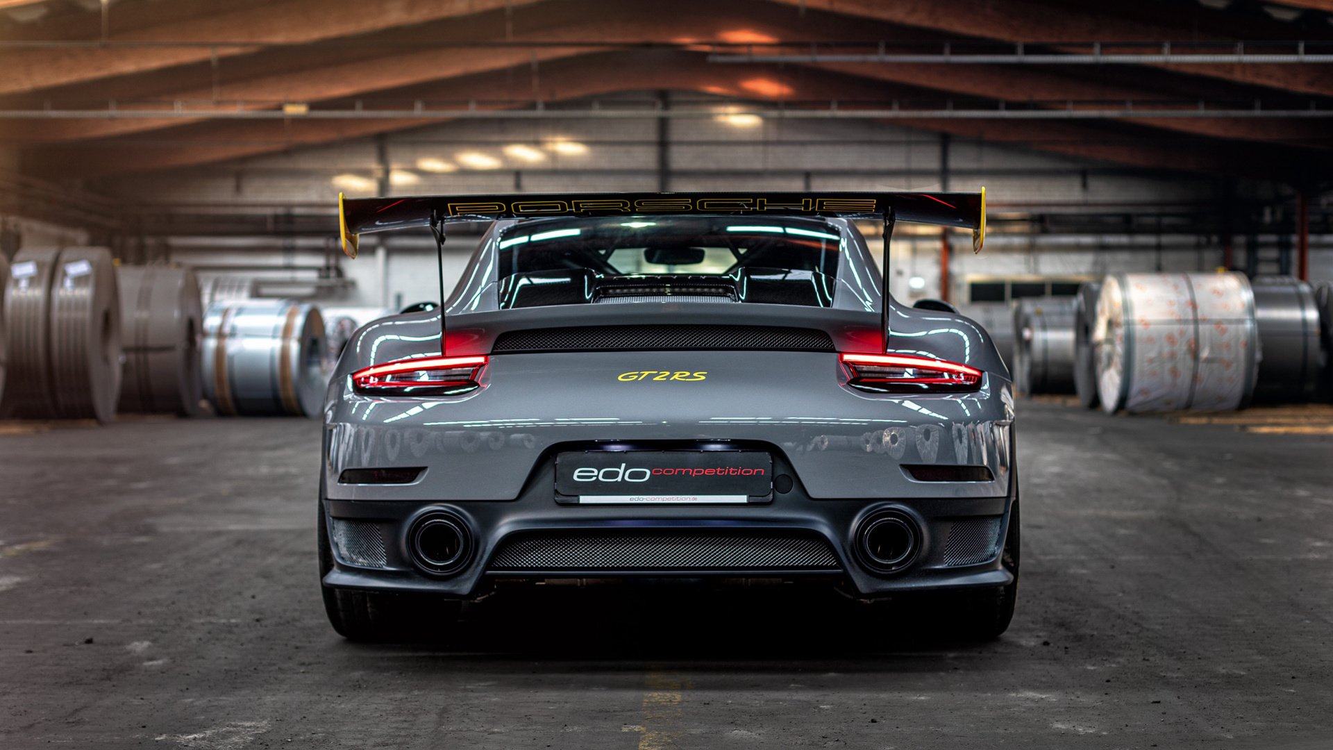 全场爆炸:最火爆的单场得分纪录,全场爆满