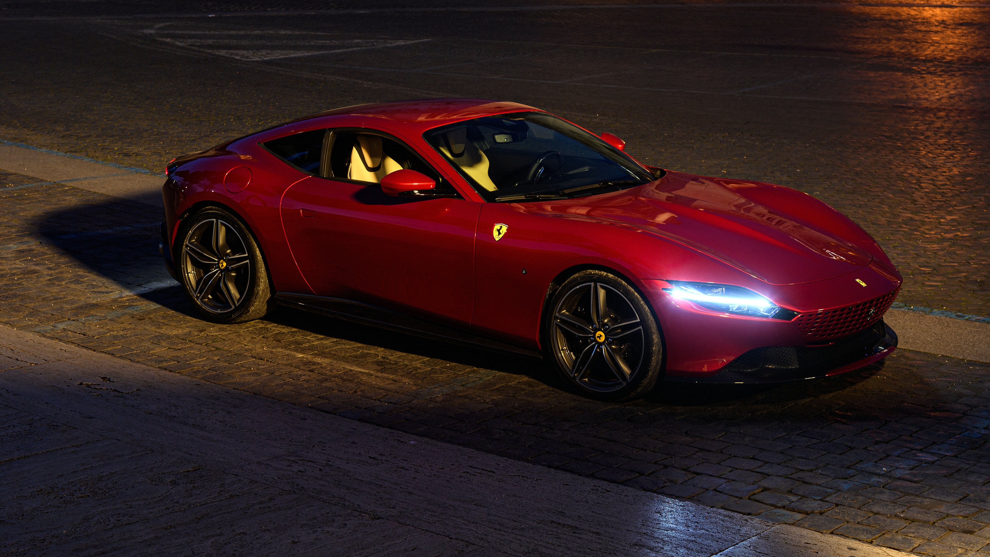 德甲激战,比分4-3,明星哈兰德两球,角球数12个,进攻效率显著提升