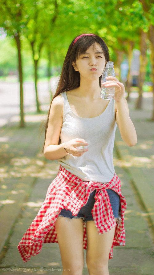 TL教练组调整战术方向,t1教练换了吗